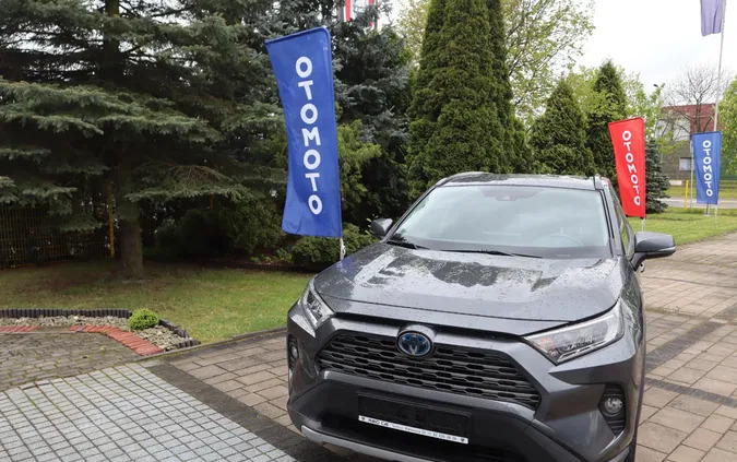 toyota rav4 śląskie Toyota RAV4 cena 112900 przebieg: 121244, rok produkcji 2019 z Tychy